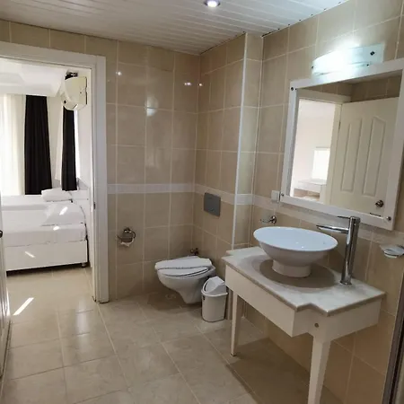 Bitur Park E5 3-bedroom With Shared Pool & Appartement Fethiye