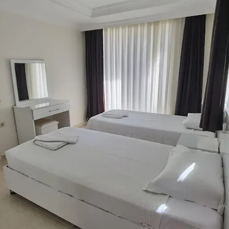 Bitur Park E5 3-bedroom With Shared Pool & Appartement *