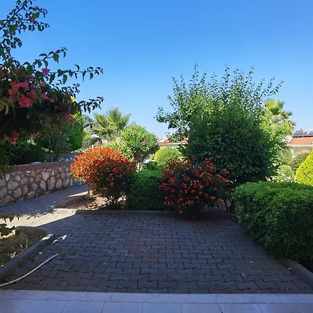 Bitur Park E5 3-bedroom With Shared Pool & Appartement